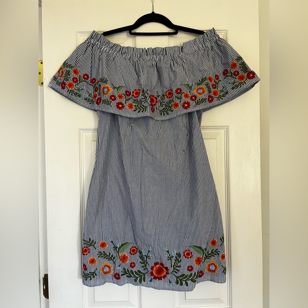 MissMe medium off the shoulder dress